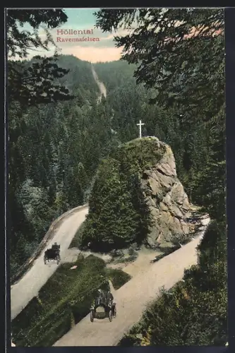 AK Höllental / Schwarzwald, Ravennafelsen mit Auto auf der Serpentine