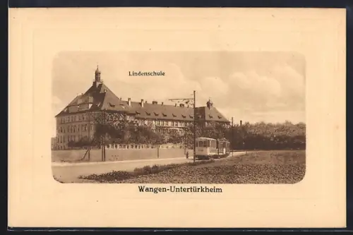 AK Stuttgart-Wangen-Untertürkheim, Strassenbahn vor der Lindenschule