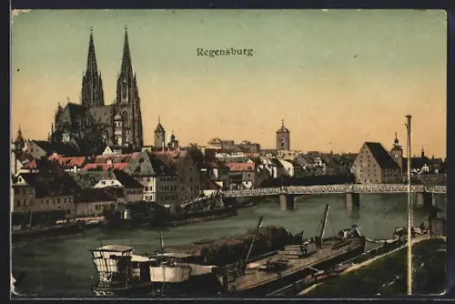 AK Regensburg, Dom, Altstadt, Donau mit Brücke und Schiffsanleger