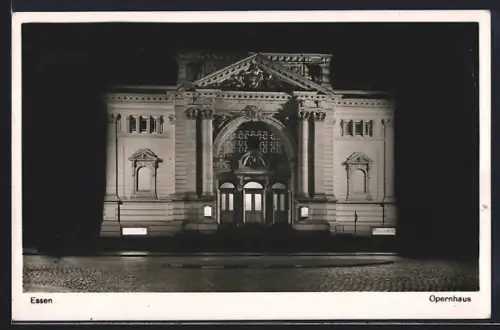 AK Essen, Opernhaus bei Nacht
