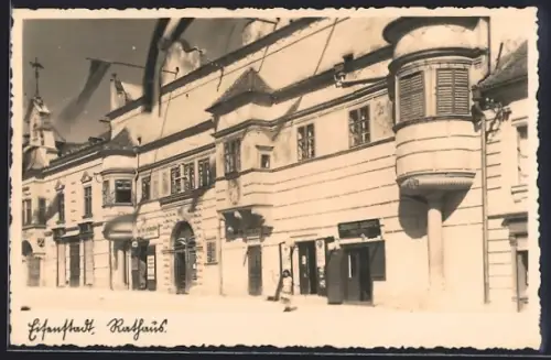 AK Eisenstadt, Friseur Johann Gampl, Rathaus im Flaggenschmuck