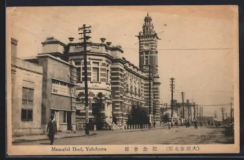 AK Yokohama, Memorial Hall mit Passanten, Radfahrer