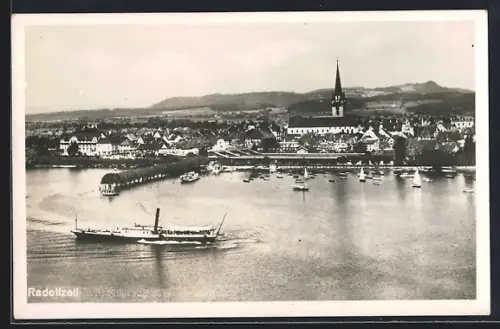 AK Radolfzell, Stadtansicht mit Kirche und Dampfschiff