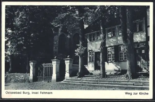 AK Burg /Fehmarn, Weg zur Kirche