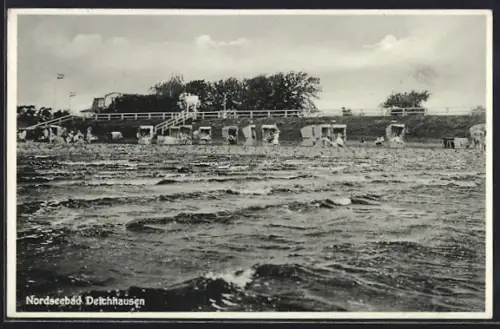 AK Deichhausen / Nordseebad, Strand, Strandkörbe, Deich