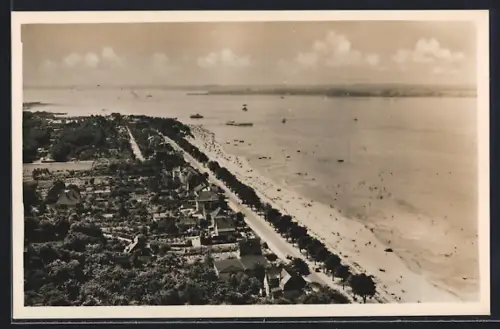 AK Laboe, Blick vom Ehrenmal auf Strand und Küste