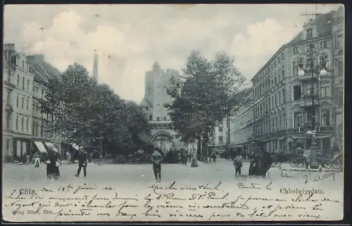 AK Köln, Chlodwigplatz mit Passanten