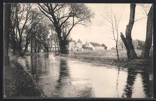 AK München-Obermenzing, Schloss Blutenburg, Partie an der Würm
