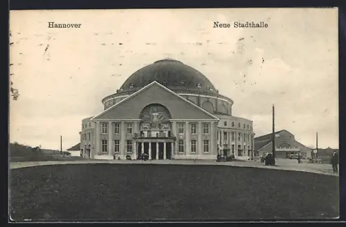 AK Hannover, Frontalansicht der neuen Stadthalle