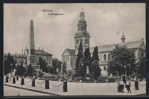 AK Worms a. Rh., Blick auf den Ludwigsplatz