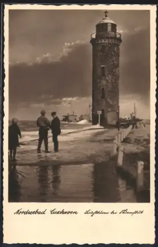 AK Cuxhaven, Leuchtturm bei Sturmflut