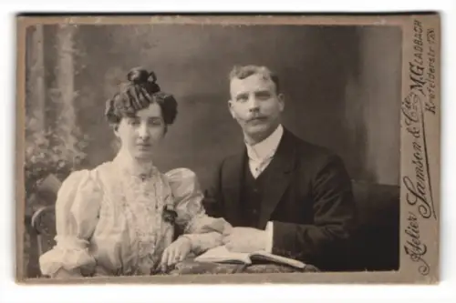 Fotografie Samson & Co., M. Gladbach, Krefelderstr. 178, Jean und Betty im Porträt