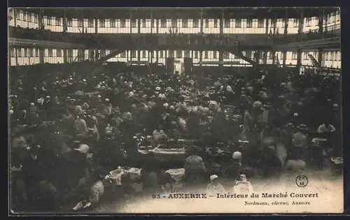 AK Auxerre, Intérieur du Marché Couvert