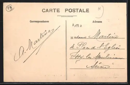 AK Laroche-Migennes, Hôtel BAPTISTE et place animée avec passants et calèche