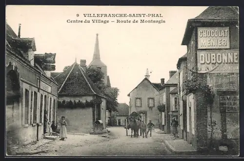 AK Villefranche-Saint-Phal, Centre du Village, Route de Montargis