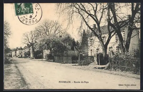 AK Pourrain, Entrée du Pays