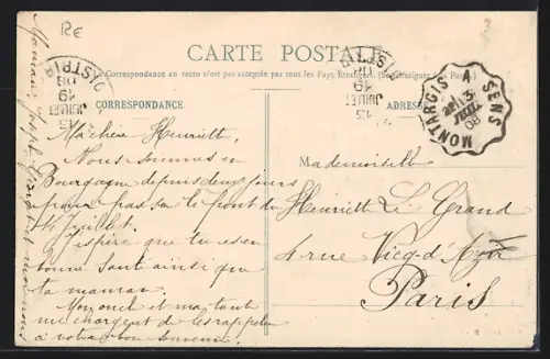 AK Egriselles-le-Bocage, L`École des Filles avec des enfants devant l`entrée