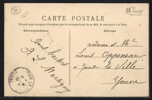 AK Saint-Florentin /Yonne, Place des Fontaines et Grande-Rue