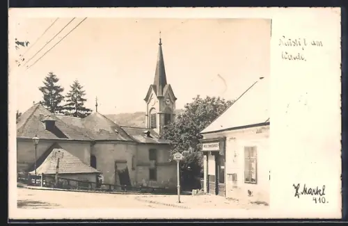 AK Wien, Neustift am Walde, Weiss Schwarzbäckerei und Kirche mit Strassenabzweig