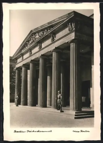 Foto-AK Max Baur: Berlin, Reichsehrenmal