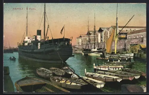 AK Napoli, Il Porto