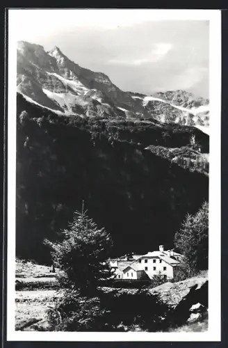 AK Rauris, Kolm-Saigurn, Naturfreundehaus Kolm-Saigurn mit dem Hohen Sonnblick