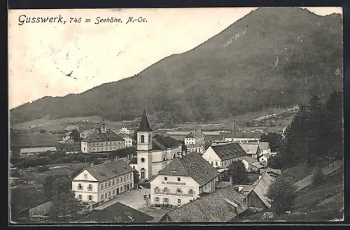 AK Gusswerk, Gasthof Fleischhauerei Bäckerei C. Bogensberger mit Ortsansicht