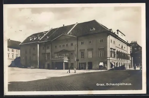 AK Graz, Schauspielhaus mit Strassenpartie