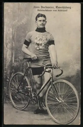 AK Alois Buchmeier mit Medaillen und Fahrrad, Meisterfahrer von Mühldorf