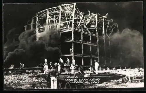 AK Texas City, TX, Explosion 1947, Ruins