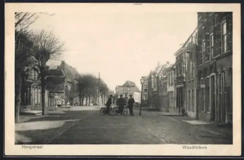 AK Woudrichem, Hoogstraat