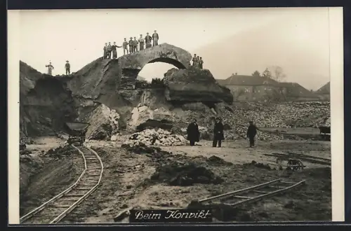 Foto-AK Rastatt, Gruppenbild beim Konvikt 1910/11