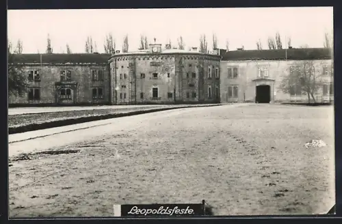 Foto-AK Rastatt, Blick zur Leopoldsfeste