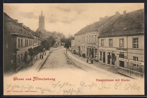 AK Müncheberg, Central-Hotel, Hauptstrasse mit Kirche