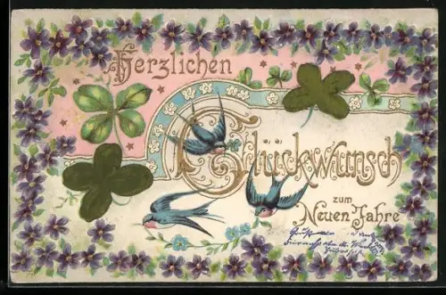 Stoff-Präge-AK Schwalben, vierblättrige Kleeblätter und Blumenranke aus echtem Stoff