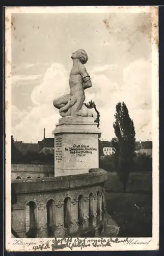AK Kitzingen a. M., Mahnmal 1914-18, Teilansicht mit kniendem Gefesselten
