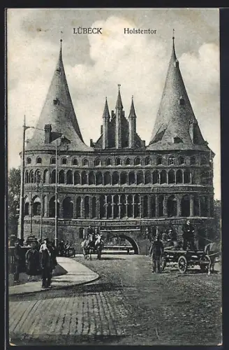 AK Lübeck, Holstentor mit Fuhrwerken