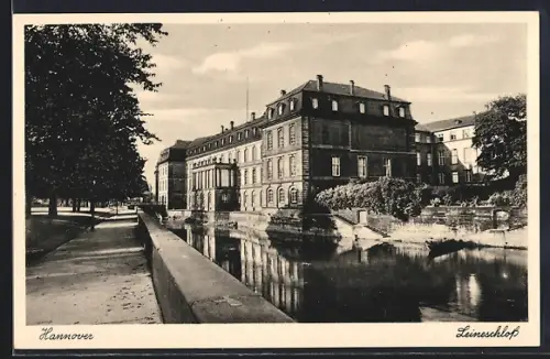 AK Hannover, Leineschloss mit Uferpromenade