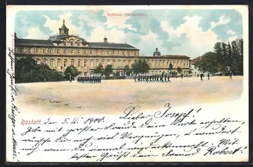 AK Rastatt, Schloss, Rückseite mit Militärparade
