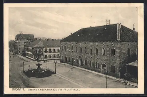 AK Rastatt, Untere Kaiserstrasse mit Fruchthalle