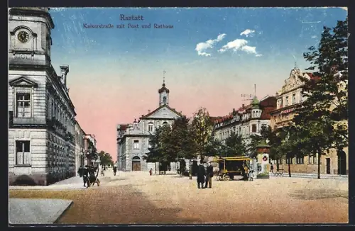 AK Rastatt, Kaiserstrasse mit Post und Rathaus