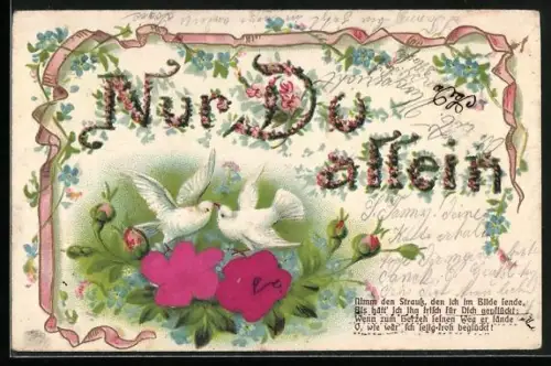 Stoff-Präge-AK Turtelnde Tauben über den Rosen und Vergissmeinnicht, Kurzes Gedicht
