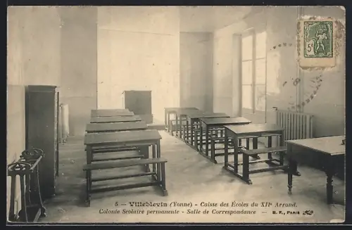 AK Villeblevin /Yonne, Colonie Scolaire permanente, Salle de Correspondance