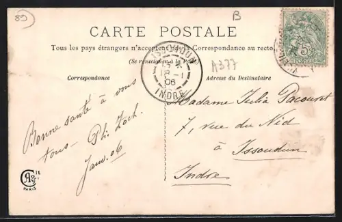 AK Villiers-St-Benoît, Vue générale, château, mairie, vieilles portes et rue animée