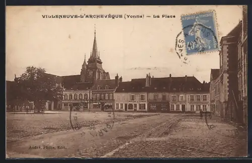 AK Villeneuve-l`Archevêque /Yonne, La Place