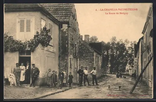 AK La Chapelle-Vaupelteigne, La Route de Maligny