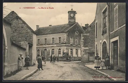 AK Commissey, La Mairie et École