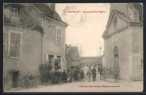 AK Accolay, Le portail de l`Église avec villageois et charrette