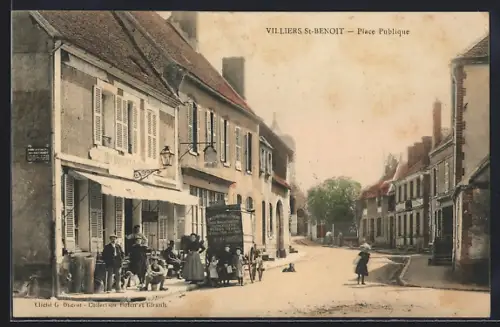 AK Villiers-St-Benoît, Place Publique animée avec habitants et maisons traditionnelles