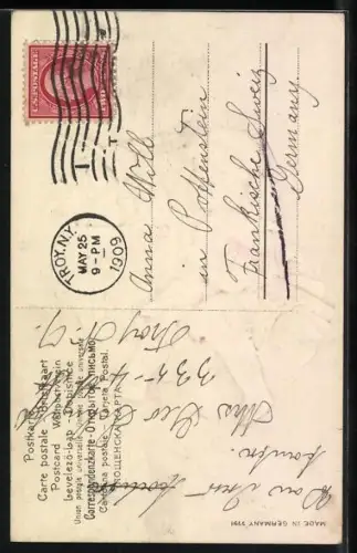 Stoff-Präge-AK Kleines Mädchen mit weissen Tauben